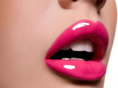 pink lips