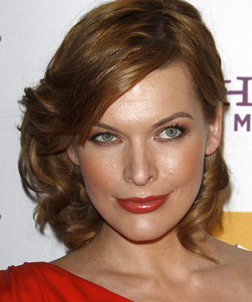 20. Milla Jovovich - Famous Celebrity With The Most Beautiful Eyes In The World
