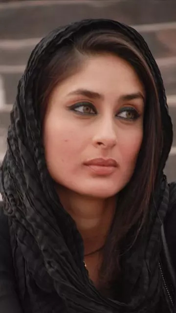 kareena kapoor makeup breakdown from  kurbaan