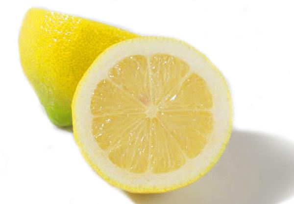 Lemon juice to reduce facial care