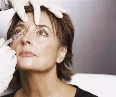 makeup for eye look beautiful