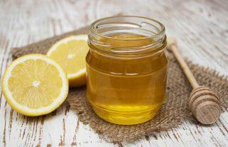 Honey And Lemon Mask To Get Soft Pink Lips Honey And Lemon Mask To Get Soft Pink Lips