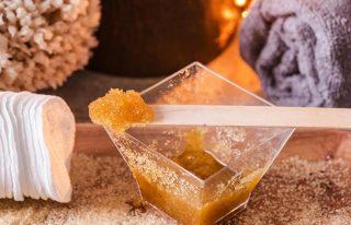 Sugar And Coconut Oil Lip Scrub To Get Soft Pink Lips Sugar And Olive Oil Lip Scrub To Get Soft Pink Lips