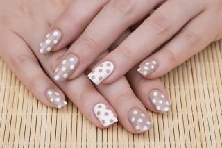 Nail Art For Beginners - Dotted Manicure Dotted Manicure