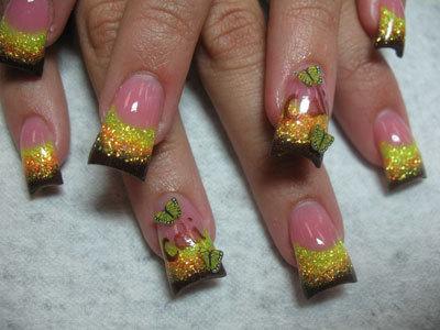 Glitter party nails art