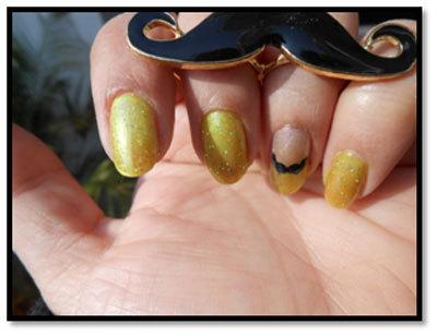 Moustache nails art