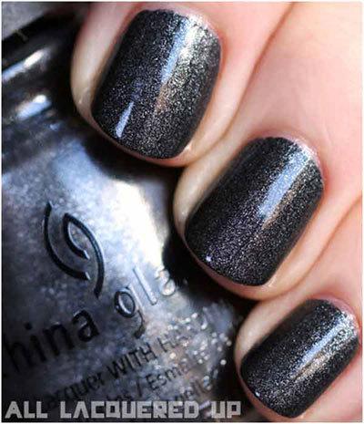Shimmer nails art