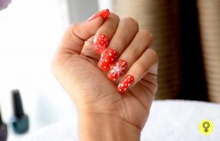 Nail Art For Beginners - White Christmas Nail Art White Christmas Nail Art