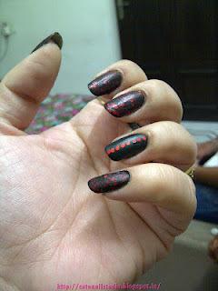 black color nail art image black color nail art image