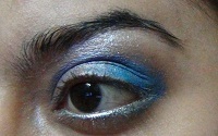 blue eye makeup tutorial5