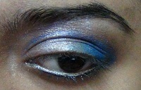 blue eye makeup tutorial6