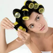 curling hair with rolers