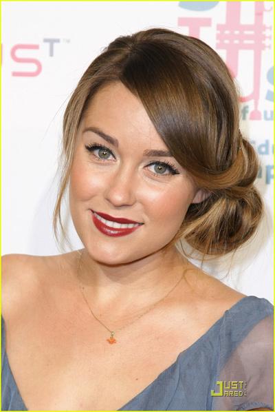 lauren conrad side bun