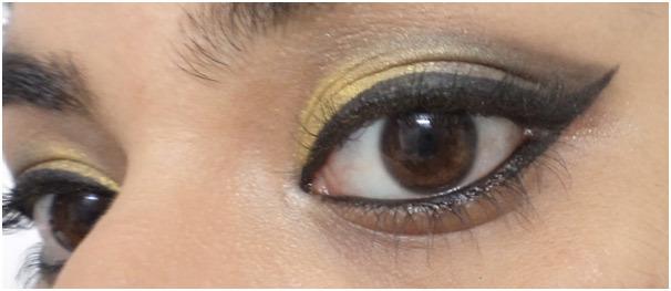 gold eye makeup 