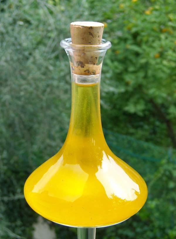 olive oil for dandruff