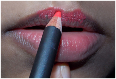 apply lip liner step by step