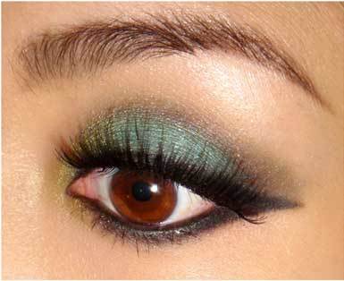 Sultry Green Smokey Eye makeup