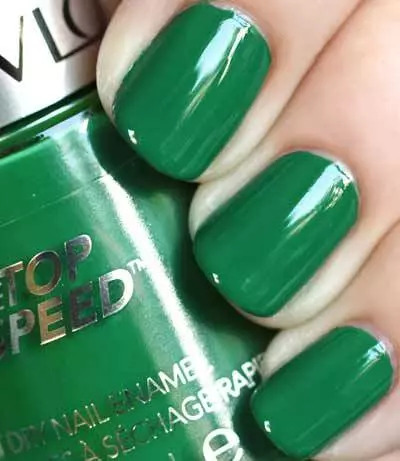 emerald nails