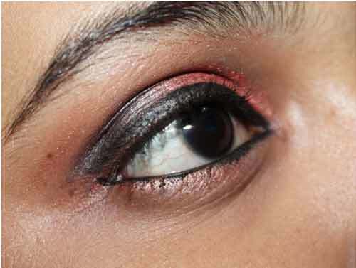 eyeliner makeup tips for blue eyes