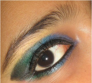 peacock eye makeup