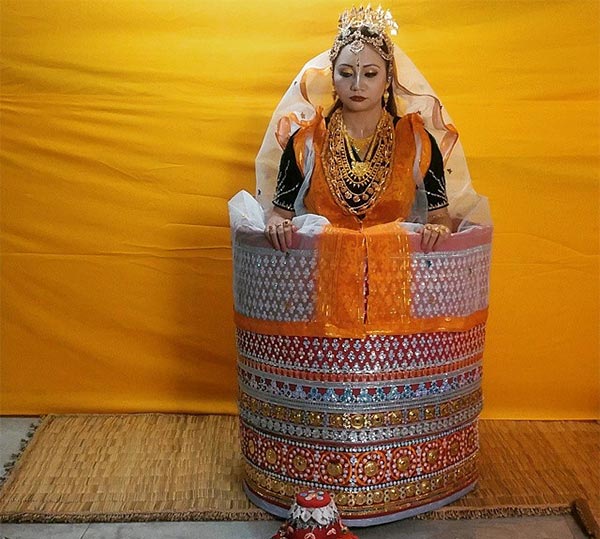 Most Beautiful Indian Bridal Looks - The Manipuri Bridal Look