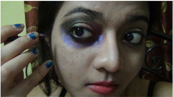 purple eye shadow