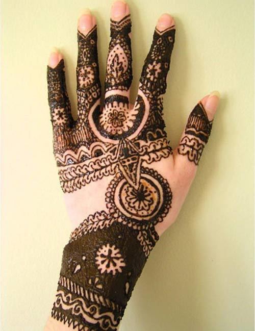 Beautiful Mehndi Designs For Hands