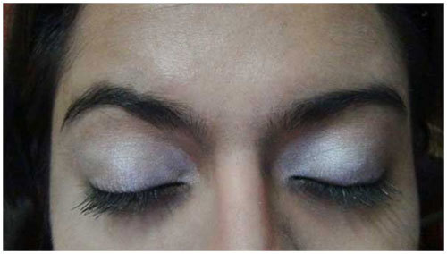 silver eye shadow application