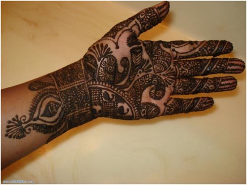 mehndi designs for hands traditional