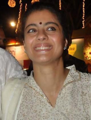 Kajol at Durga Puja Kajol Without Makeup at Durga Puja