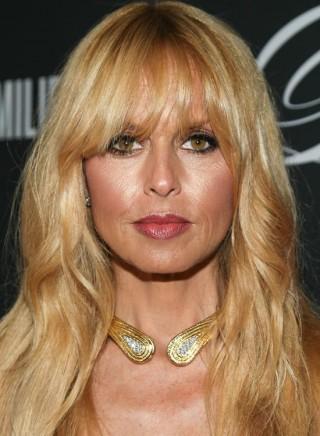 Hairstyles for College Girls - Fine Bangs Hairdo Fine-Bangs-Hairdo