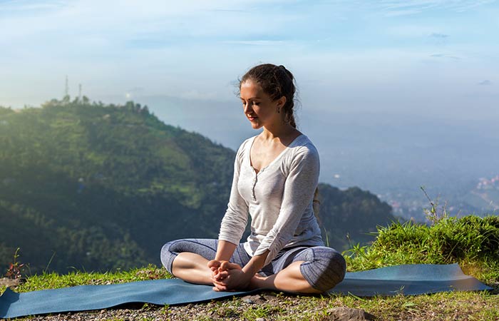 Baddha Konasana - Yoga Poses For Beginners