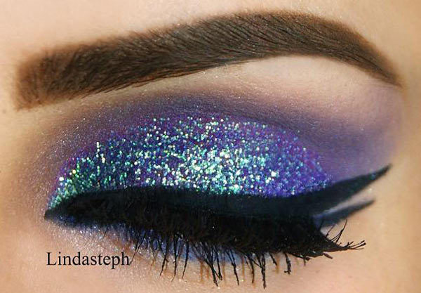Glitter Peacock Eye Makeup