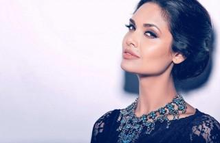 Most Beautiful Indian Girls - Esha Gupta Esha Gupta