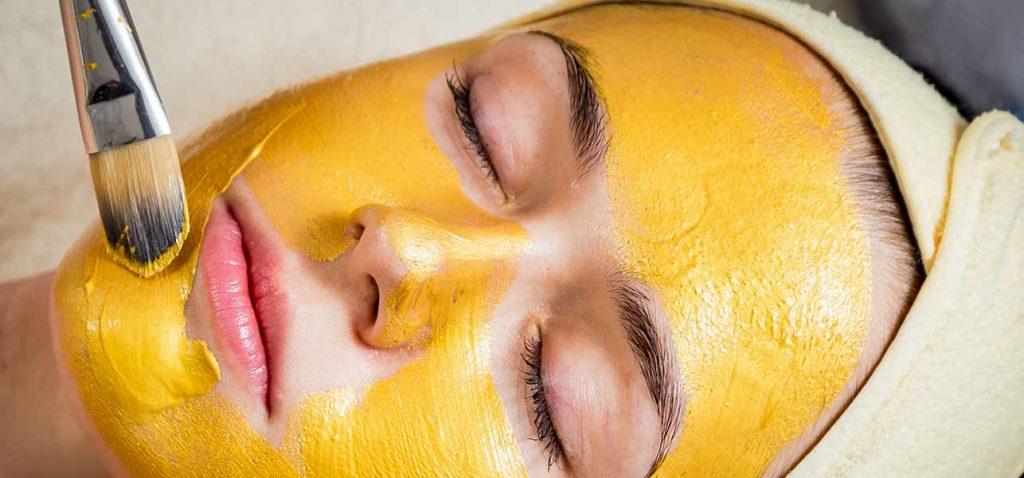 Top 16 Facial Kits For Glowing Skin Available In India
