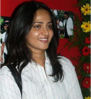 4.-Her-Million-Dollar-Smile