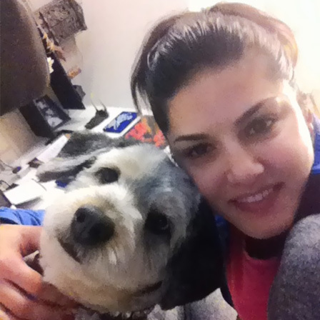 Sunny Leone (Without Makeup) With Her Pet