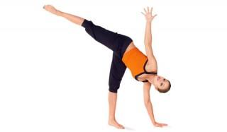 Yoga For Weight Loss - Ardha Chandrasana ardha chandrasana