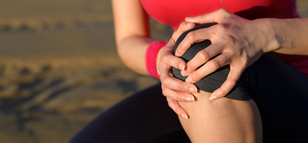 http://cdn2.stylecraze.com/wp-content/uploads/2014/03/20-Effective-Home-Remedies-For-Knee-Joint-Pain.jpg