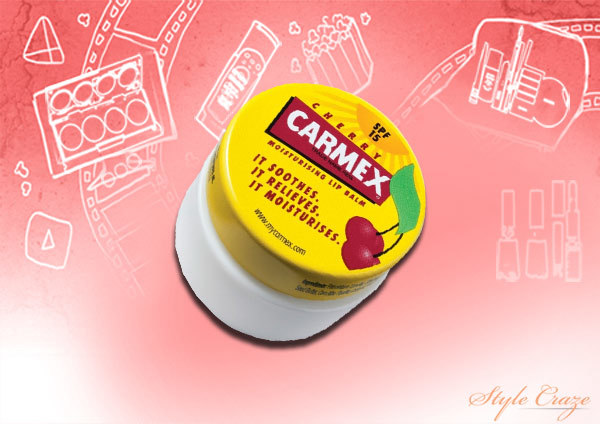 carmex cherry moisturizing lip balm