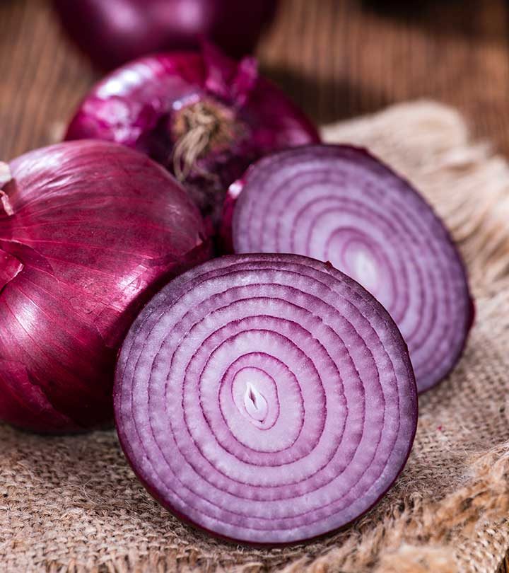 1154_3 Effective Ways To Use Onion For Weight Loss_iStock-490968800