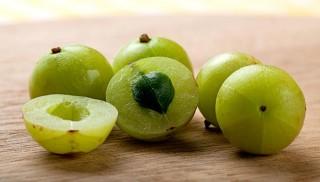 Grey Hair In Kids - Amla Image: Shutterstock