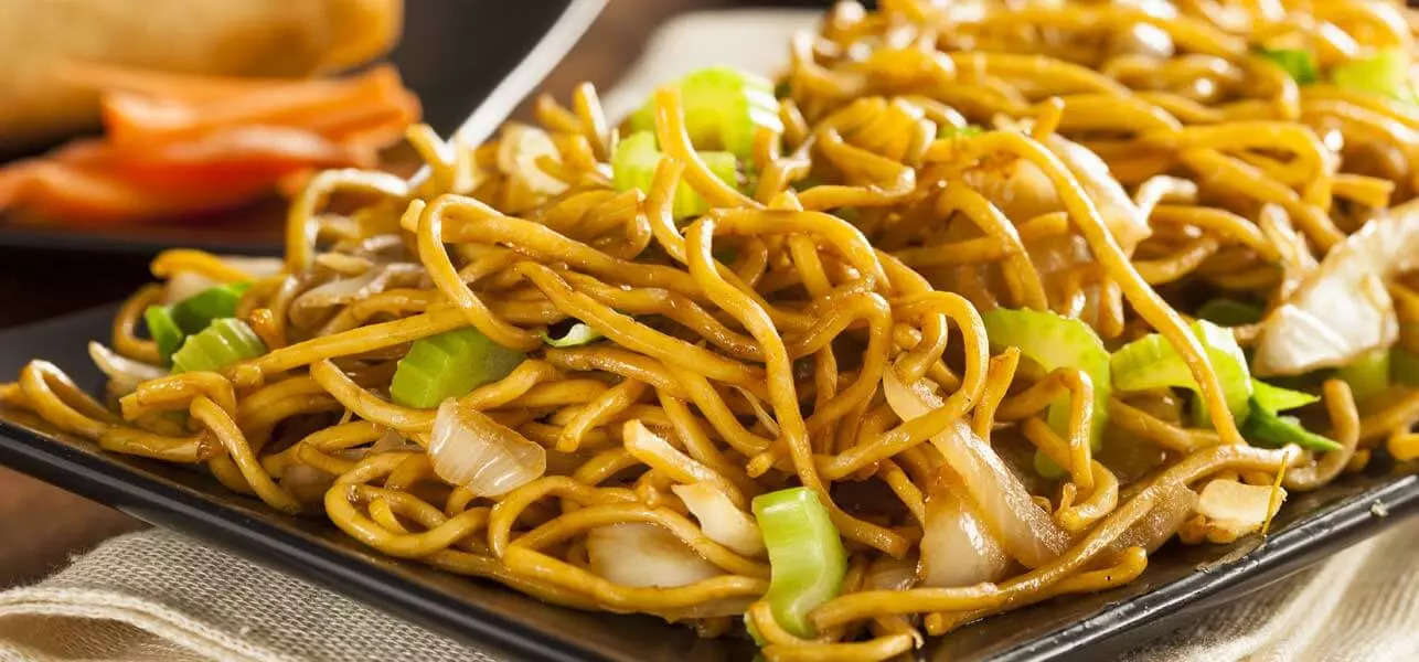 tasty-and-mostly-healthy-recipes-stir-fried-chinese-egg-noodles