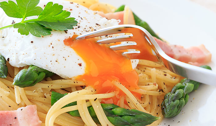 Linguine-With-Asparagus-And-Egg