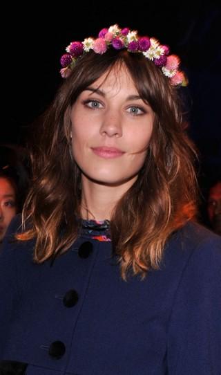 Flower Girl Hairstyles - Wavy Bob Wavy Bob