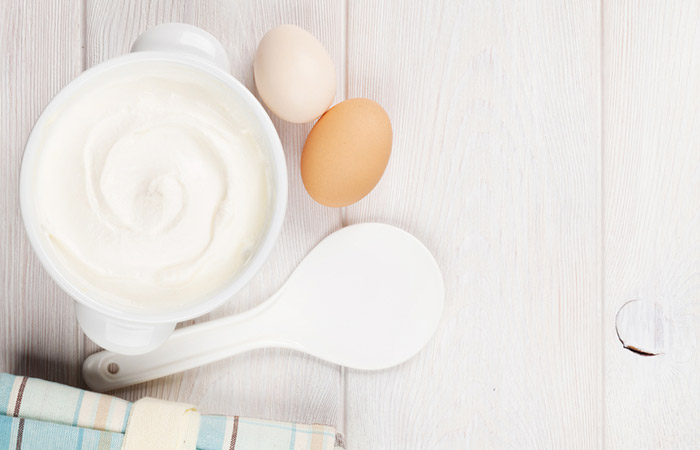 Egg And Yogurt - HOE YOGHURT TE GEBRUIKEN VOOR HAARGROEI