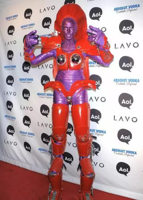 8. 2010 - Heidi Klum’s Transformation Into An Alien Transformer