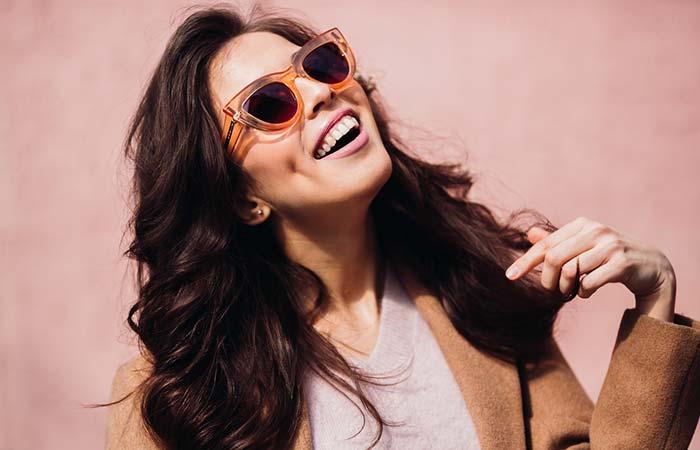 6. Reduction Of Frizz And Split Ends