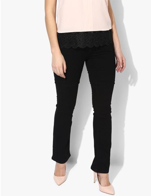 4. Straight Legged Jeans
