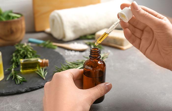 How To Use Essential Oils For Scars